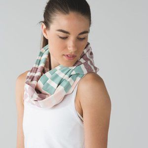 Lululemon Vinyasa Scarf
